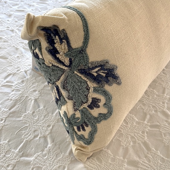 Like New Embroidered Accent Pillow, Shades of Blue on Cream, 14x20” - Picture 5 of 8